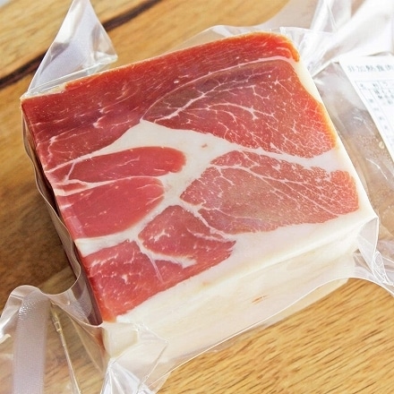 スペイン産 高級 生ハム ハモンセラーノ 贅沢なブロック 800g～1kg