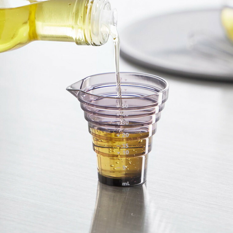 山崎実業 tower マグネット段々計量カップ タワー 50mL 10360 10361 / ホワイト