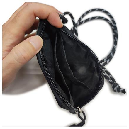 マルチネックポーチ ナイロンXフェイクスエード/KH