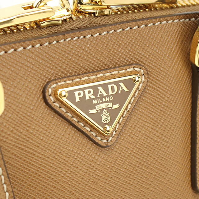 プラダ ハンドバッグ レディース ブランド PRADA SAFFIANO LUX 2WAY レザー 1BA851 ブラウン 軽量 小さめ 手提げ 高級 おしゃれ プレゼント 女性 実用的 かわいい