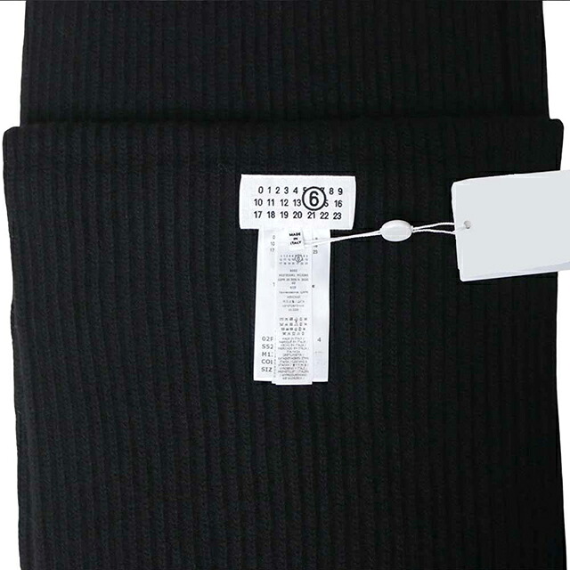 エムエムシックス MM6 Maison Margiela マフラー s52te0061-m13285-900 ユニセックス Black マフラー ブランド