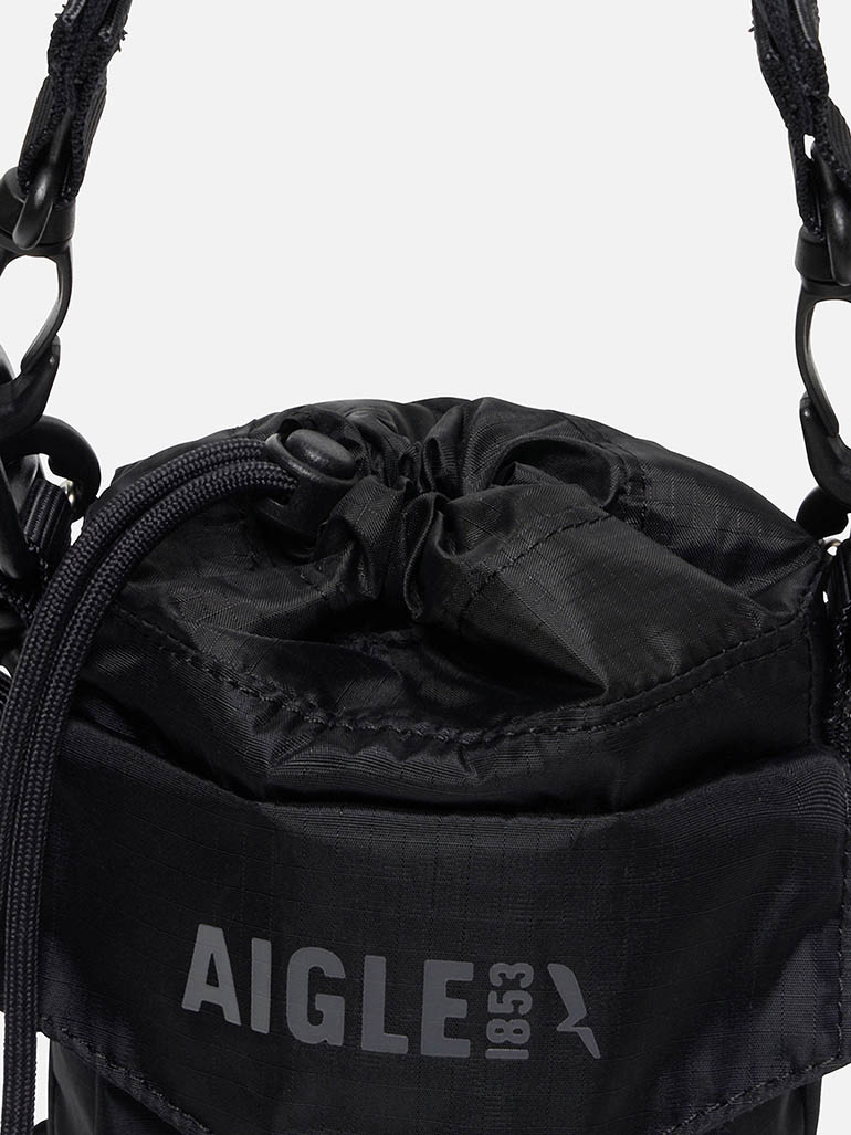 AIGLE ZNHBS12 撥水 アーバン ボトルケース 1L ブラック FREE