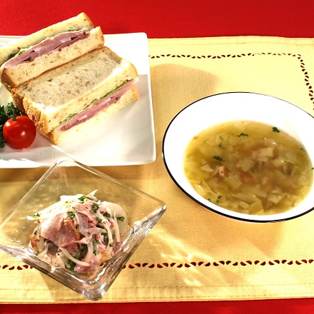 十勝池田食品 十勝骨付きウデハム