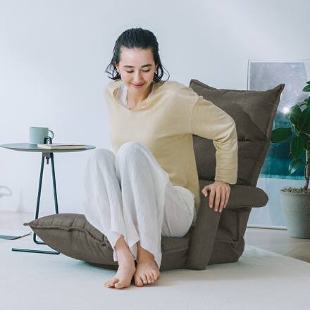 エイミー スイッチチェア マッサージチェア 肘付き リクライニング AIM-133 ブラウン