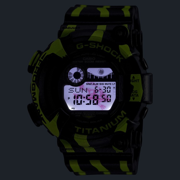 CASIO カシオ G-SHOCK ジーショック FROGMAN フロッグマン GW-8200TPF-1JR 電波ソーラー デジタル ダイバーズ 200m防水 メンズ 腕時計