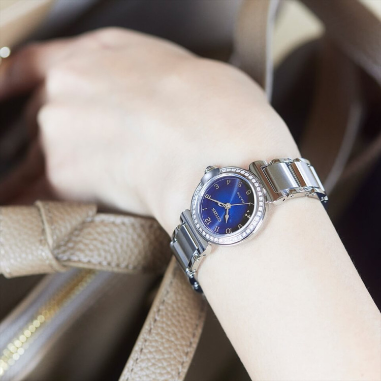 CITIZEN シチズン L エル ARCLY Collection アークリーコレクション EM1120-87L レディース 腕時計 光発電 エコドライブ サファイアガラス ブルー文字盤 ステンレス 日常生活用防水