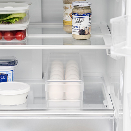 tower タワー 冷蔵庫中蓋付き卵ケース ホワイト 1481