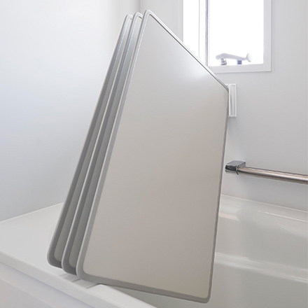 tower タワー マグネットバスルーム風呂蓋ドライハンガー ホワイト 3955