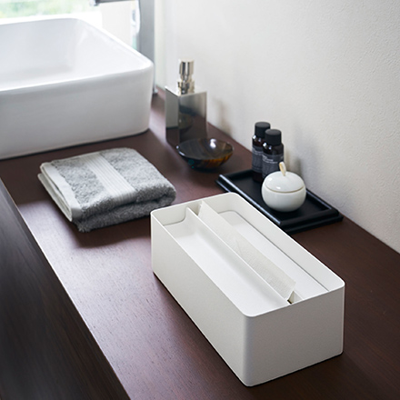 tower タワー 蓋付きペーパータオルケース ホワイト 4761