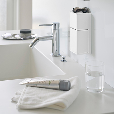 tower タワー フィルムフック マウスピース&洗浄タブレット収納ラック ホワイト 10725