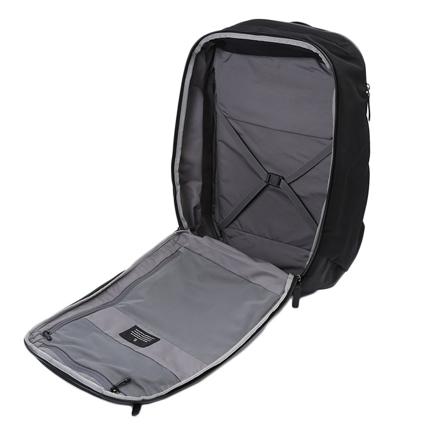 beLLroy ベルロイ TRANSIT BACKPACK BTBA リュック BLack