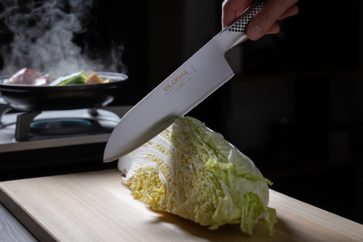 GLOBAL グローバル 三徳包丁 18cm G-46