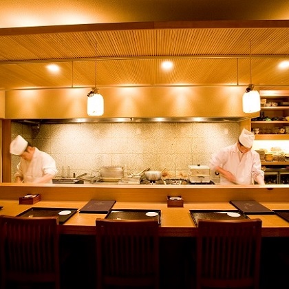 冷凍おせち3人前【大丸・松坂屋おすすめおせち料理】祇おん江口監修「葵」和風三段重【販売終了日：2025年12月10日】