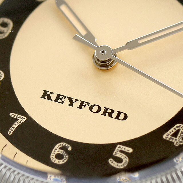 モントルロロイ ミリタリーウォッチ THE TUXEDO DIAL WATCH Copper クォーツ 電池式 腕時計 ブランド メンズ M.R.M.W. txd-copp-03KN アナログ ベージュ 日本製 おしゃれ 防水 プレゼント 男性 実用的