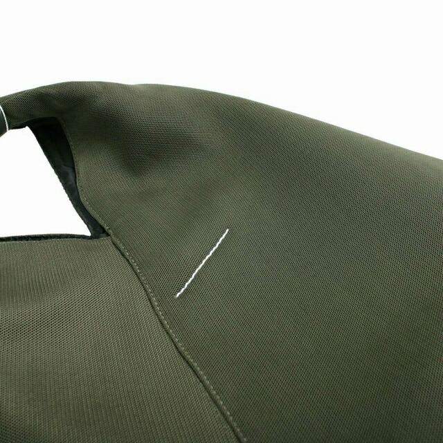 エムエムシックス MM6 JAPANESE SMALL ハンドバッグ M60607-P6414-T5187 レディース シャークグレー グリーン 軽量 小さめ 手提げ ブランド 高級 おしゃれ プレゼント 女性 実用的 かわいい