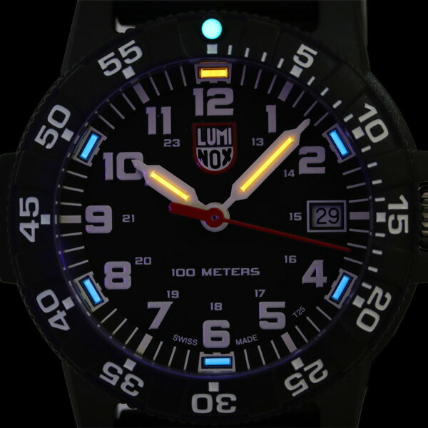 ルミノックス 0300シリーズ 腕時計 LUMINOX レザーバック シータートル 0301 オールブラック 時計 ブランド おしゃれ 防水 文字盤 大きい プレゼント 男性 実用的