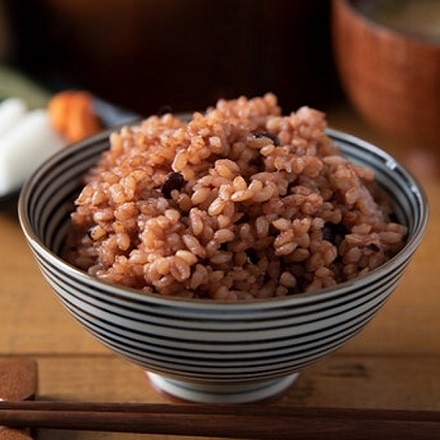 山下食糧 5ツ星お米マイスター厳選 希少！ 宮城県登米産 金のいぶき 玄米 2kg