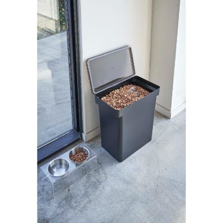 tower　密閉米びつ　タワー　２０ｋｇ　計量カップ付　ブラック