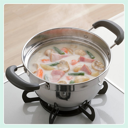 鍋 18cm IH対応 ふきこぼれにくい 片手鍋 ガラス蓋付き