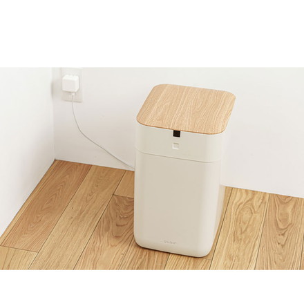 全自動スマートゴミ箱 ELBIN 30L 自動開閉 常時開閉 自動密封 自動セット 充電式 UVライト除菌 音声ガイド QUADS QS558BK アイボリー