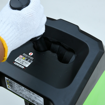 ガーデンシュレッダー ウッドチッパー 電動 粉砕機 コンパクト 家庭用 YGS-30B