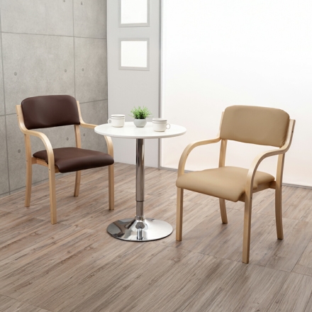 日本製 立ち座りサポート ダイニングチェア 完成品 低反発クッション付き ベージュ