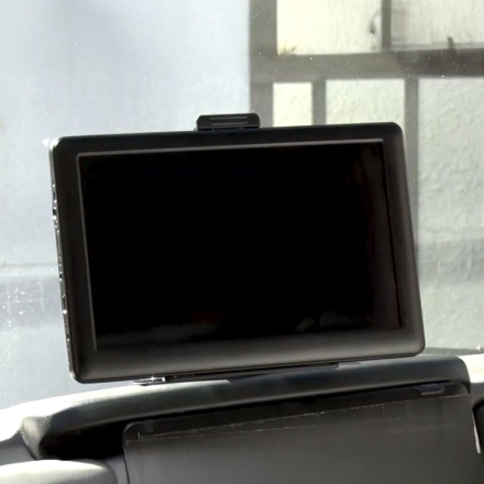 2026年度版 7インチワンセグテレビ付きカーナビ SDカード付き カーナビ 7インチ ワンセグ テレビ付き 録画 ポータブル 車載 テレビ ナビ 電話番号検索 住所検索 施設名検索 オービス情報 最短ルート検索 スマートIC対応