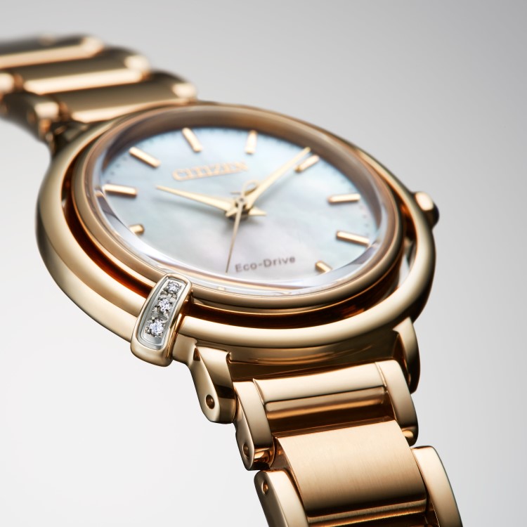 CITIZEN シチズン L エル ARCLY Collection アークリーコレクション EM1093-61D レディース 腕時計 光発電 エコドライブ 替えバンド付き サファイアガラス ステンレス 日常生活用防水