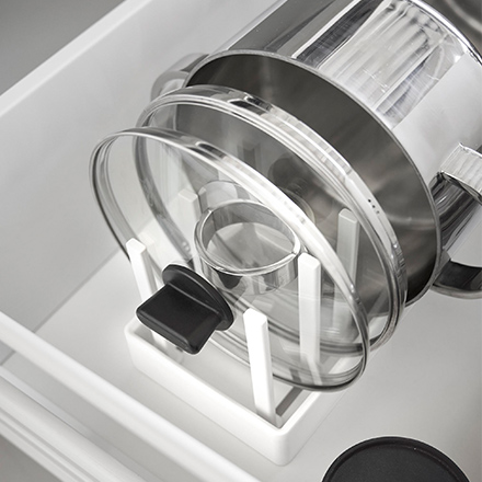 tower タワー シンク下幅調節鍋蓋&フライパン収納スタンド W32 ホワイト 1359