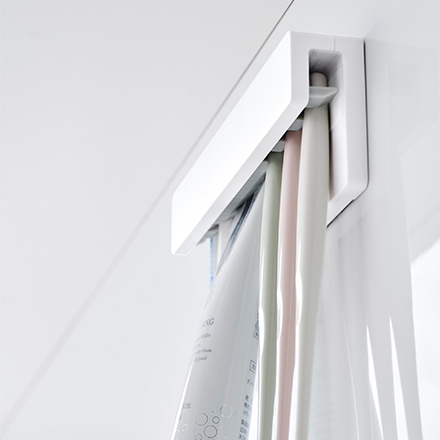 tower タワー フィルムフック差し込み式歯ブラシ&チューブホルダー W18 ホワイト 1497