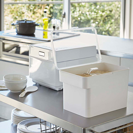 tower タワー 密閉 シンク下米びつ 5kg 計量カップ付 ホワイト 3377