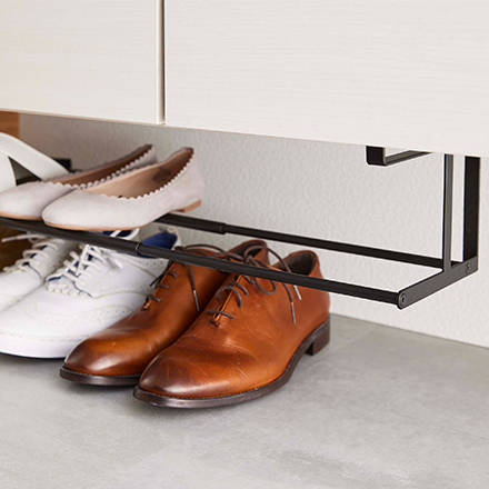 tower タワー 浮かせる伸縮シューズラック ブラック 5632