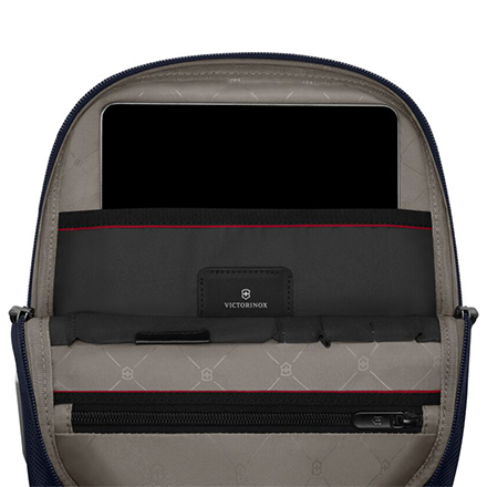 ビクトリノックス Werks Traveler 7.0 クロスボディバッグ ネイビーブルー 653641