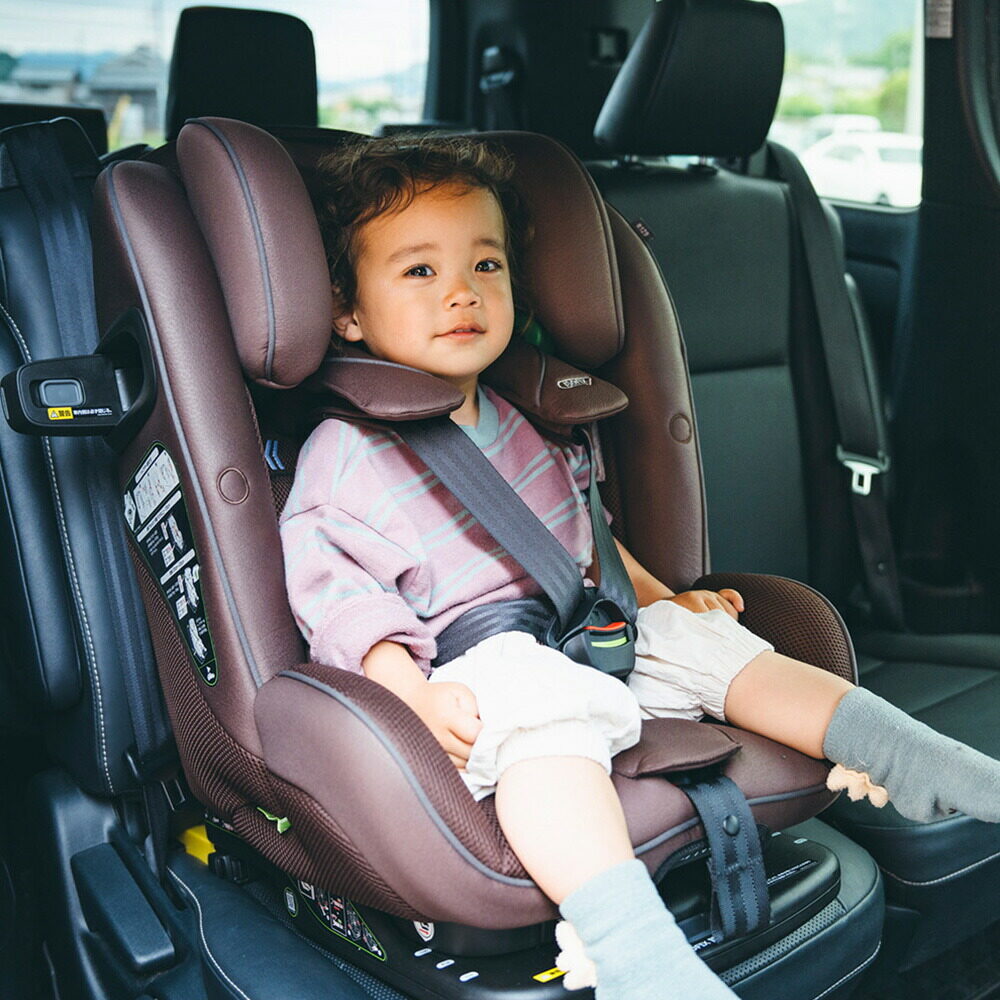 Aprica アップリカ フォームフィット ISOFIX SAFETY+ セーフティプラス AB チャイルドシート メテオブラック 2167605