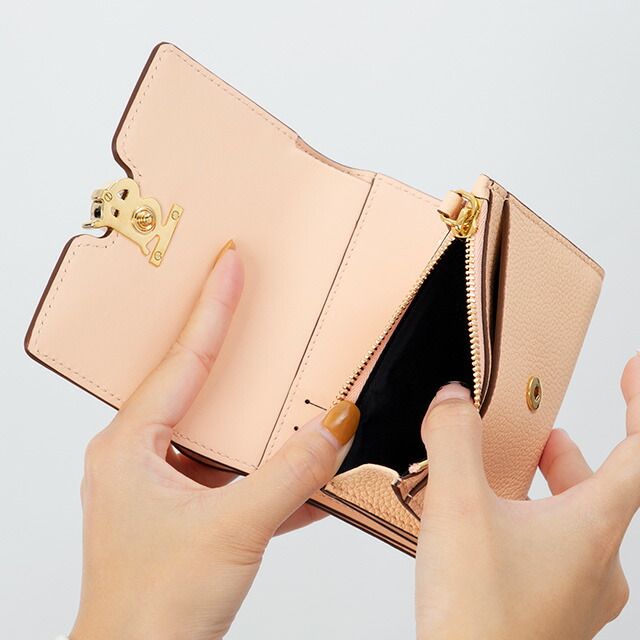 バ－バリ－ 三つ折り財布 レディース ブランド BURBERRY 8055219 ライトピンク ウォレット 高級 おしゃれ プレゼント 実用的