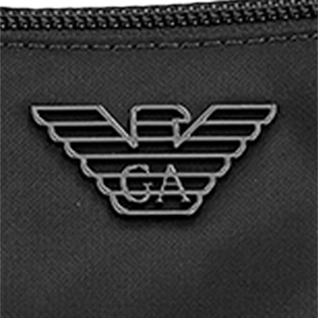 エンポリオ・アルマーニ ショルダーバッグ レディース ブランド EMPORIO ARMANI EM001808-AF13454 ブラック 斜めがけ 高級 おしゃれ プレゼント 女性 実用的 かわいい