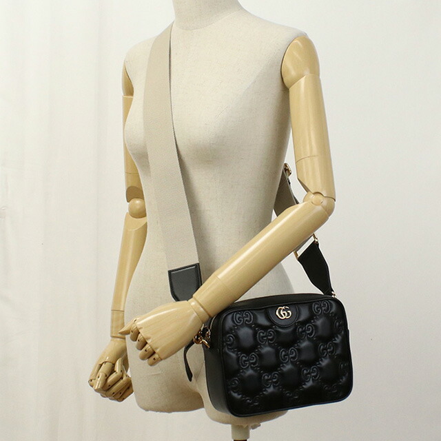 グッチ 斜め掛け ショルダーバッグ レディース ブランド GUCCI GG MATELASSE 702234 ブラック バッグ