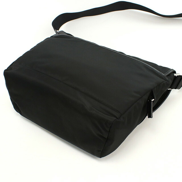 プラダ 斜め掛け ショルダーバッグ メンズ PRADA 2VD052 ブラック バッグ 斜めがけ ブランド 高級 おしゃれ プレゼント 男性 実用的 かっこいい