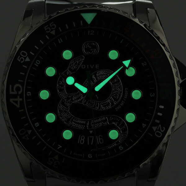 グッチ ダイヴ 45mm スネーク 蛇 腕時計 メンズ YA136218 GUCCI ブラック 高級 ブランド おしゃれ 防水 プレゼント 男性 実用的