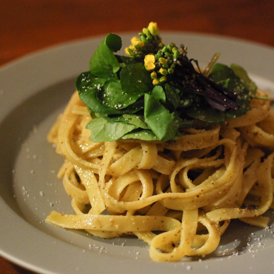 YAMAZUTO 長野伊那谷「モミの葉のチャイ」と「RUCOLA AND WALNUT SAUCE」のセット