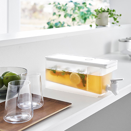 tower タワー 冷蔵庫ドリンクサーバー 1.8L ホワイト 1584