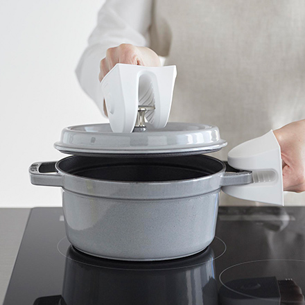 tower タワー マグネットシリコーン鍋つかみ 2個組 ホワイト 1957