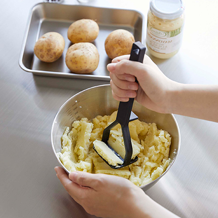 tower タワー シリコーンハンドル ポテトマッシャー ブラック 6361