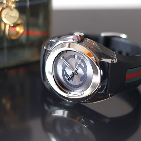 グッチ 時計 シンク 46mm クオーツ メンズ 腕時計 YA137116 GUCCI グレーシルバー ブラック 高級 ブランド おしゃれ 防水 プレゼント 男性 実用的