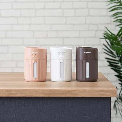 plusmore プラスモア 倒れても水がこぼれにくい充電式コードレス上部給水加湿 ペールレッド PBAHF004