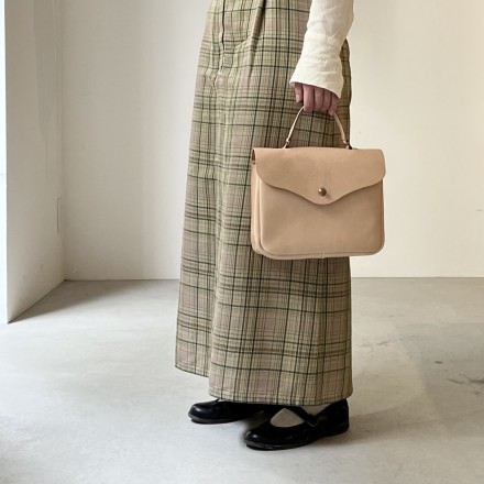 German hook handbag キナリ（ナチュラル)