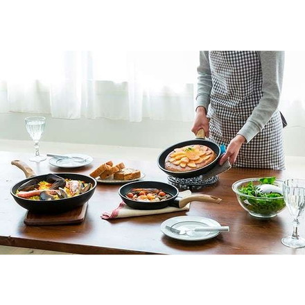スキレットコートパン IH 20cm SKL-20IH ブラックアイリスオーヤマ
