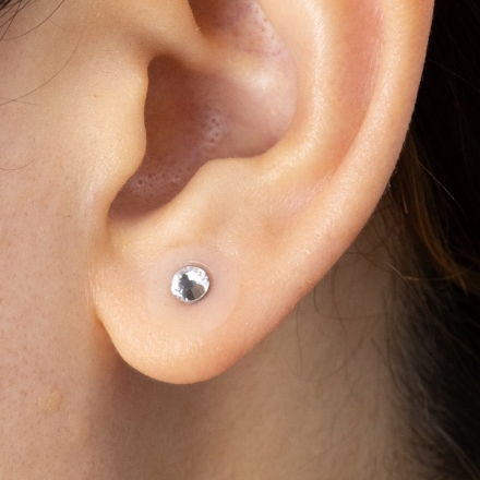 医療機器 耳つぼジュエリー「ウェルミミ」2袋（24粒入）