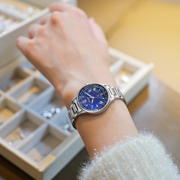 CITIZEN シチズン xC クロスシー basic collection DEAR Collection EC1160-71L レディース 腕時計 光発電エコ・ドライブ 電波時計 スーパーチタニウム サファイアガラス 5気圧防水 世界限定1500本