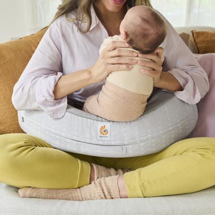 正規販売店 エルゴベビー 授乳クッション ナチュラルカーブ・ナーシングピロー ベルト付き ムーンライトグレー FDEGNPAMNGRYSTP